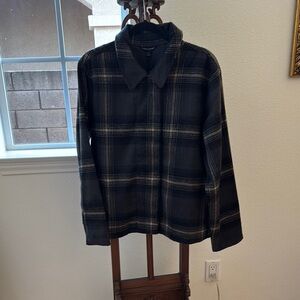 Banana Republic Ladies Snap Front Jacket Size XL with Polyester Lining NWT